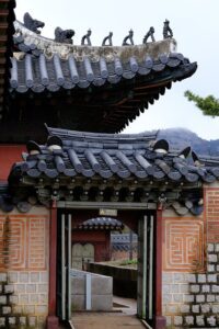 한미상호방위조약이 한국 사회에 끼친 영향 보기